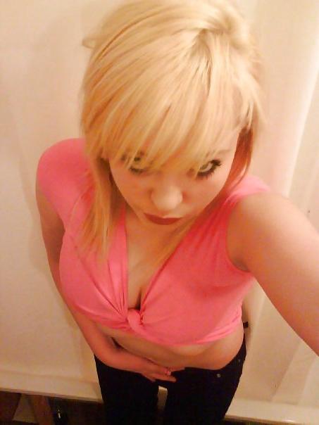 25P Facebook slags