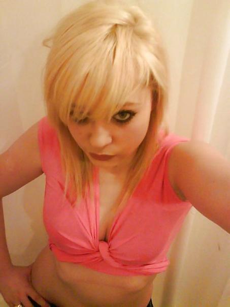 25P Facebook slags