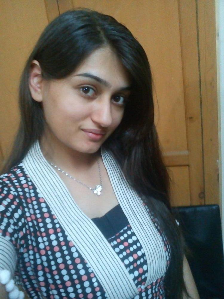 25P Sexy Cute Girl