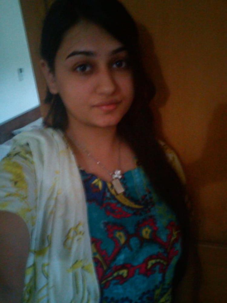 25P Sexy Cute Girl