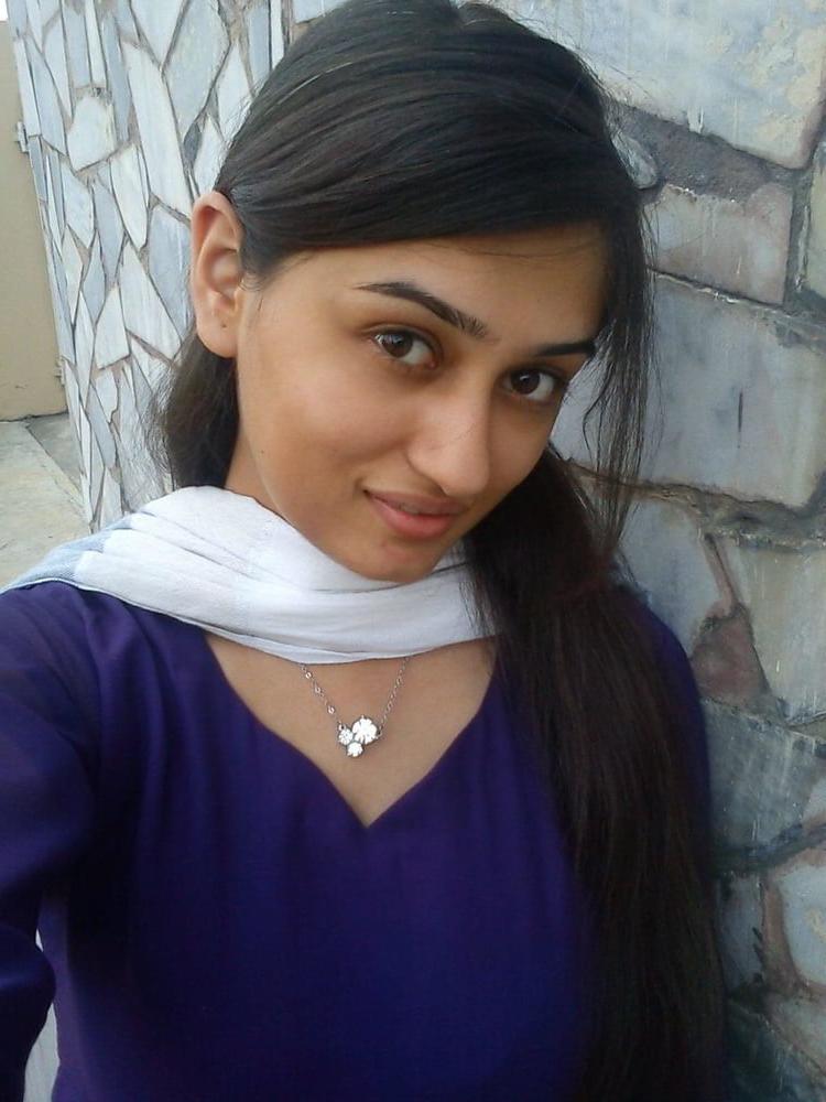 25P Sexy Cute Girl
