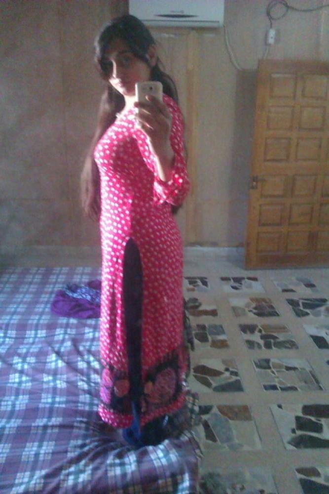 25P Sexy Cute Girl