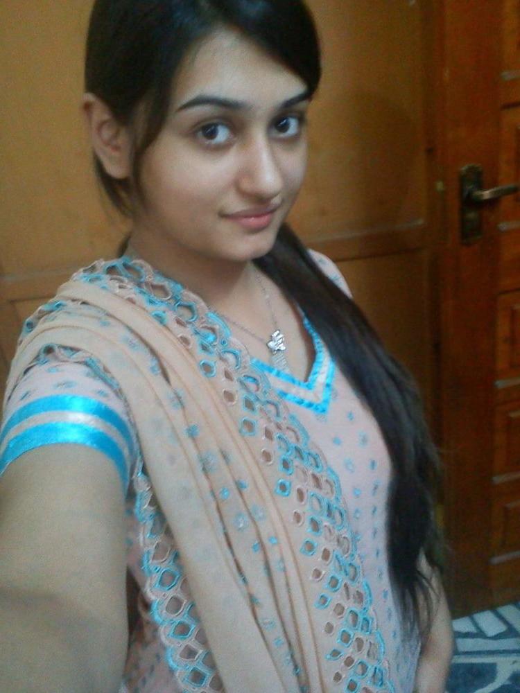 25P Sexy Cute Girl