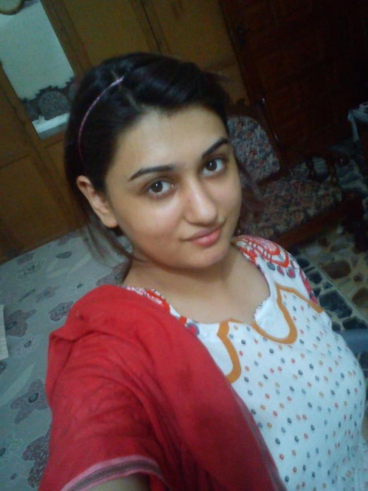 25P Sexy Cute Girl