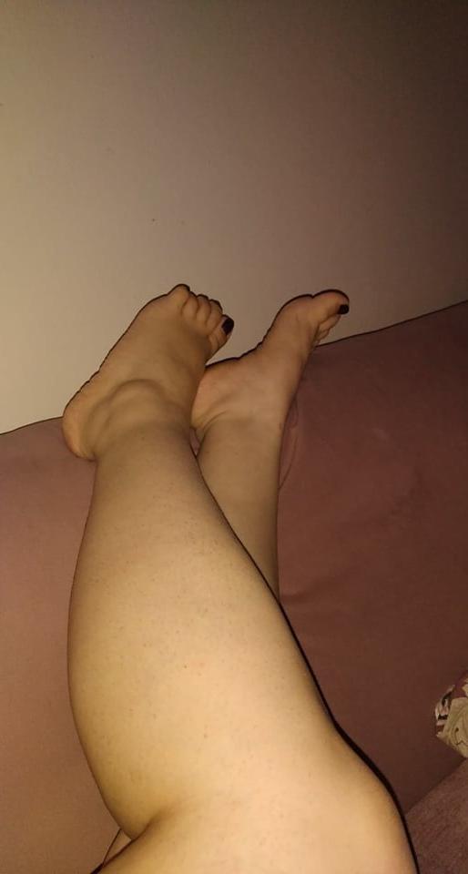 25P Joan's Feet