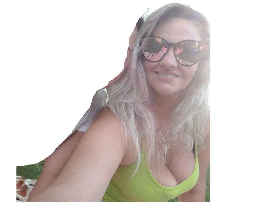 22P Ceske Matky - Czech Mom 2 A NEWLYWED HOOKER