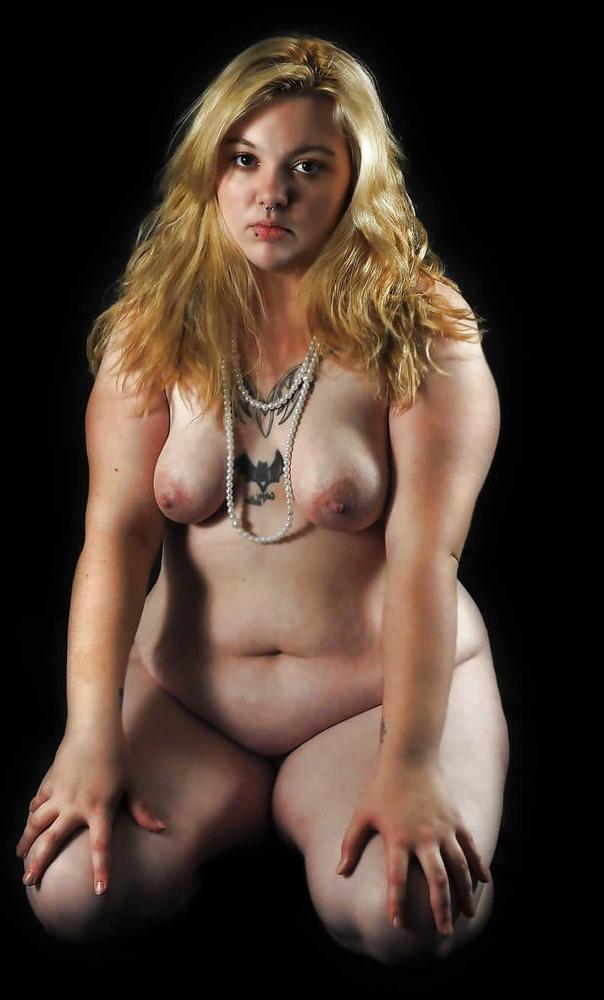25P Chubby and Sexy 253