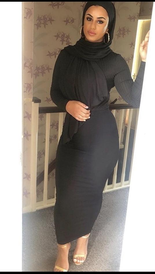 12P Paki pretty pussy Birmingham bitch