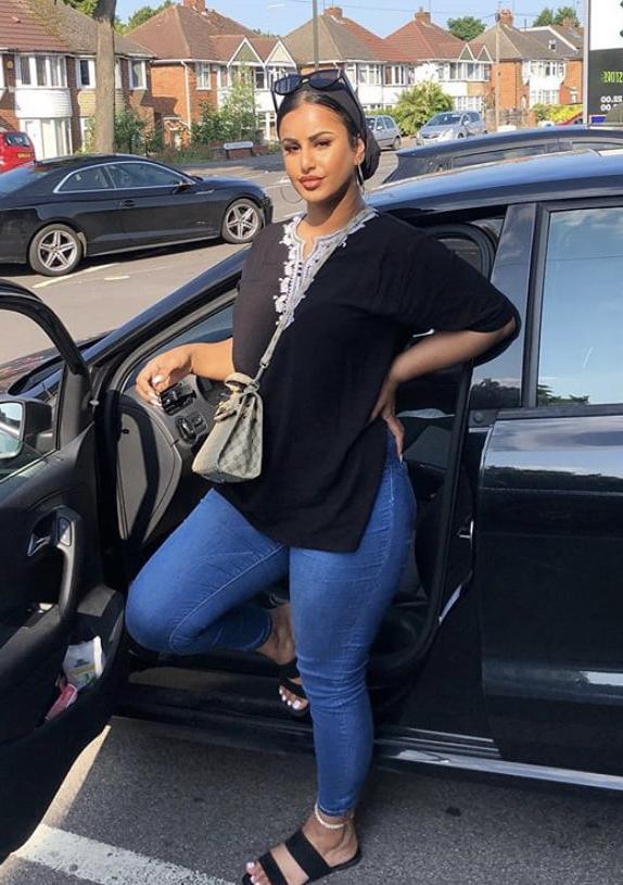 12P Paki pretty pussy Birmingham bitch