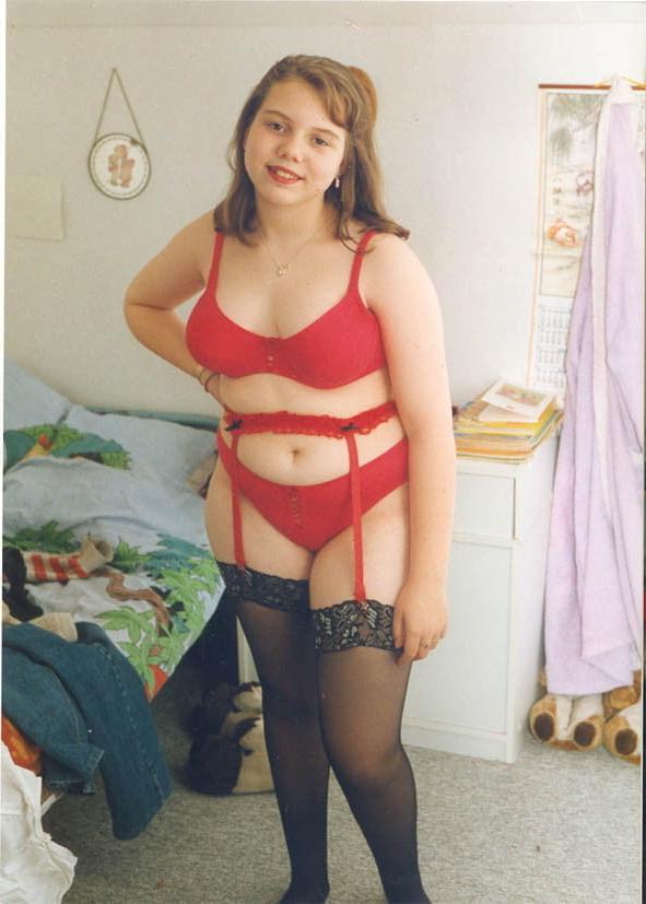 25P The natural allure of stockings (7)