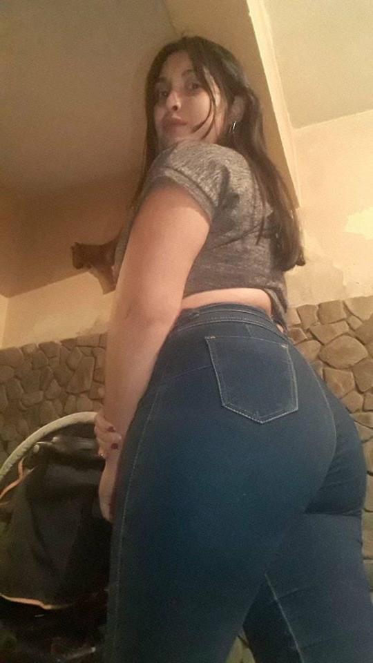 25P MICAELA GOMEZ (Vol 2) puta argentina teen sexy bitch