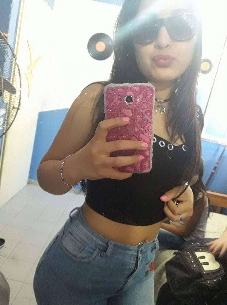 25P MICAELA GOMEZ (Vol 2) puta argentina teen sexy bitch