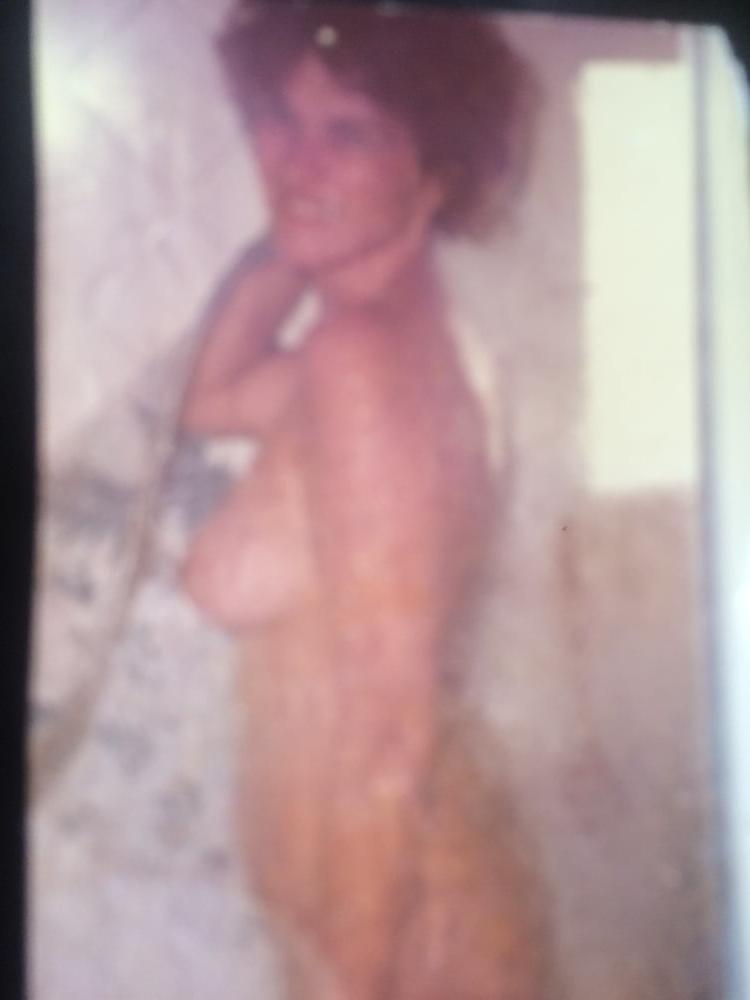 9P FRENCH MATURE CURVY 51 FRENCH BITCH FROM HYERES