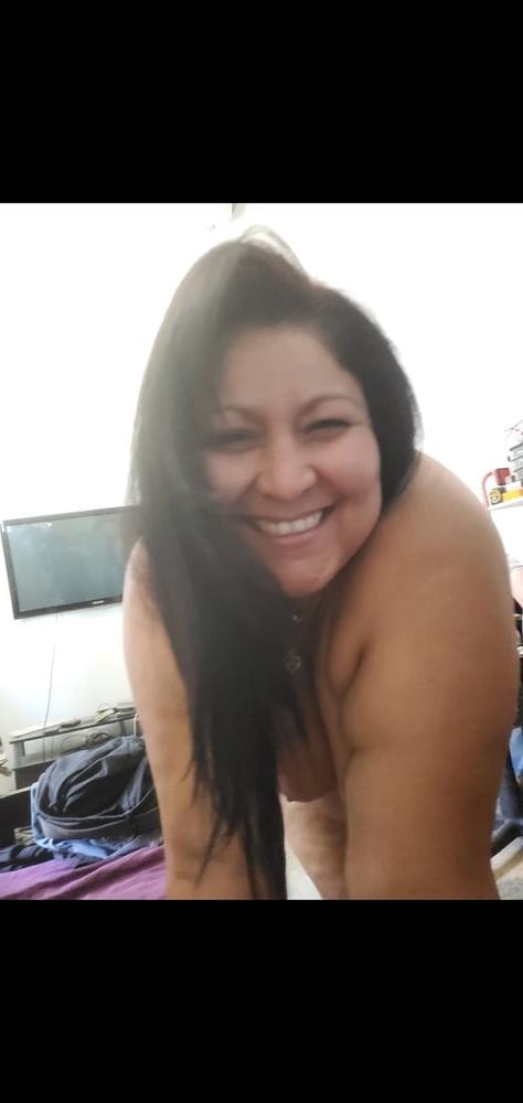 25P Esposa ELA sold body 4 money