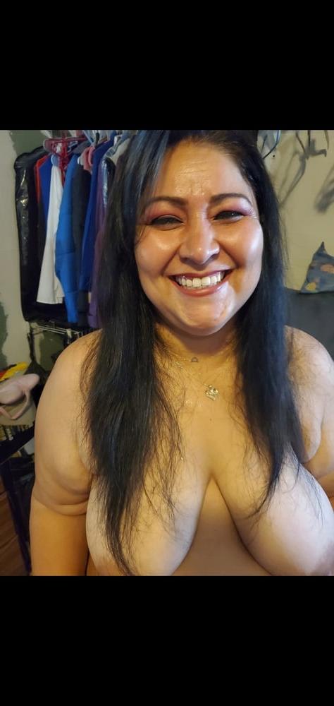 25P Esposa ELA sold body 4 money