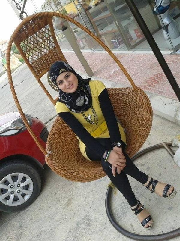 25P Sweet Hijab Feet