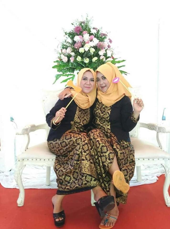 25P Sweet Hijab Feet