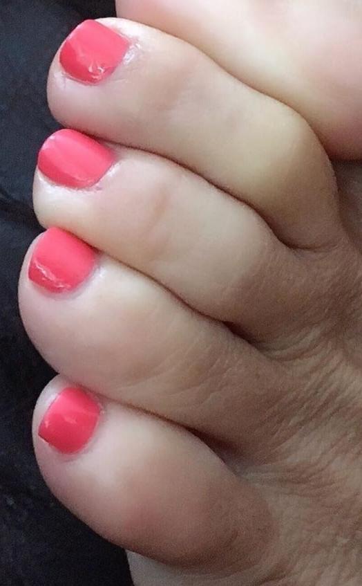 25P FEET