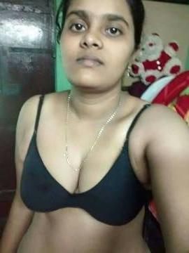 14P Chubby boobs