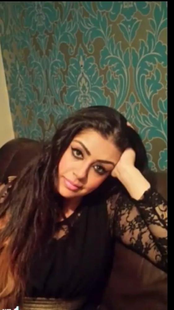 10P Paki aunty bitch