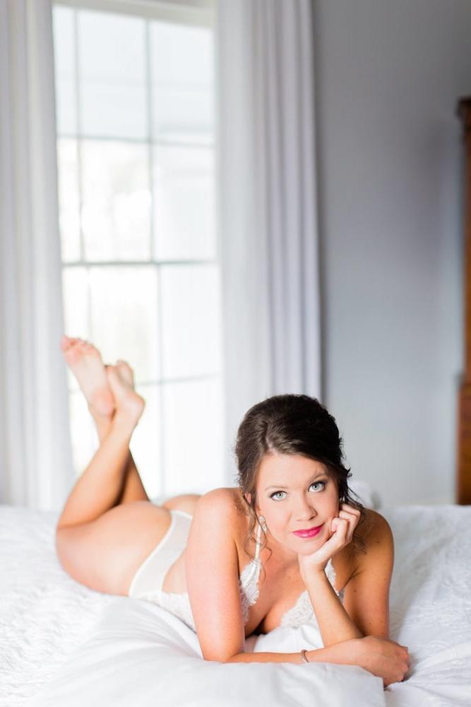 22P Lacey Bride Boudoir