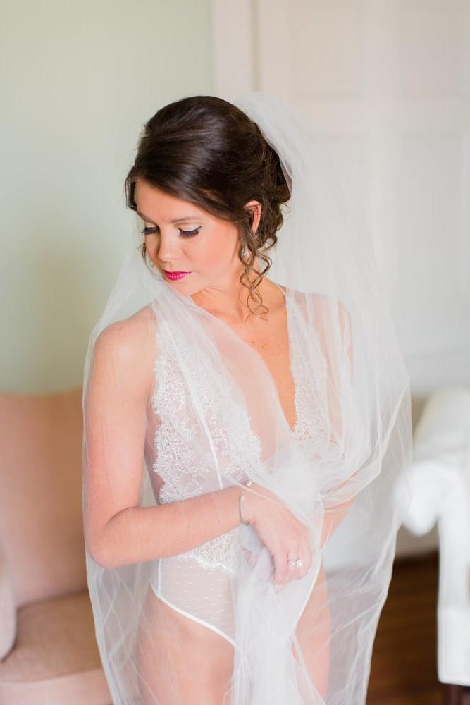 22P Lacey Bride Boudoir