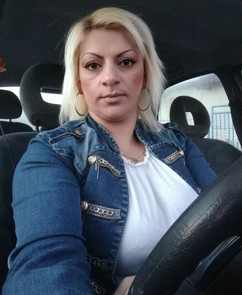 25P Ceske Matky - Czech Mom 1 - HORNY GYPSY MOM WITH FAT TITS
