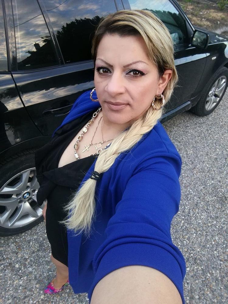 25P Ceske Matky - Czech Mom 1 - HORNY GYPSY MOM WITH FAT TITS