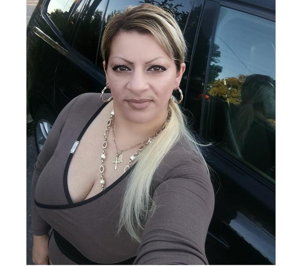 25P Ceske Matky - Czech Mom 1 - HORNY GYPSY MOM WITH FAT TITS