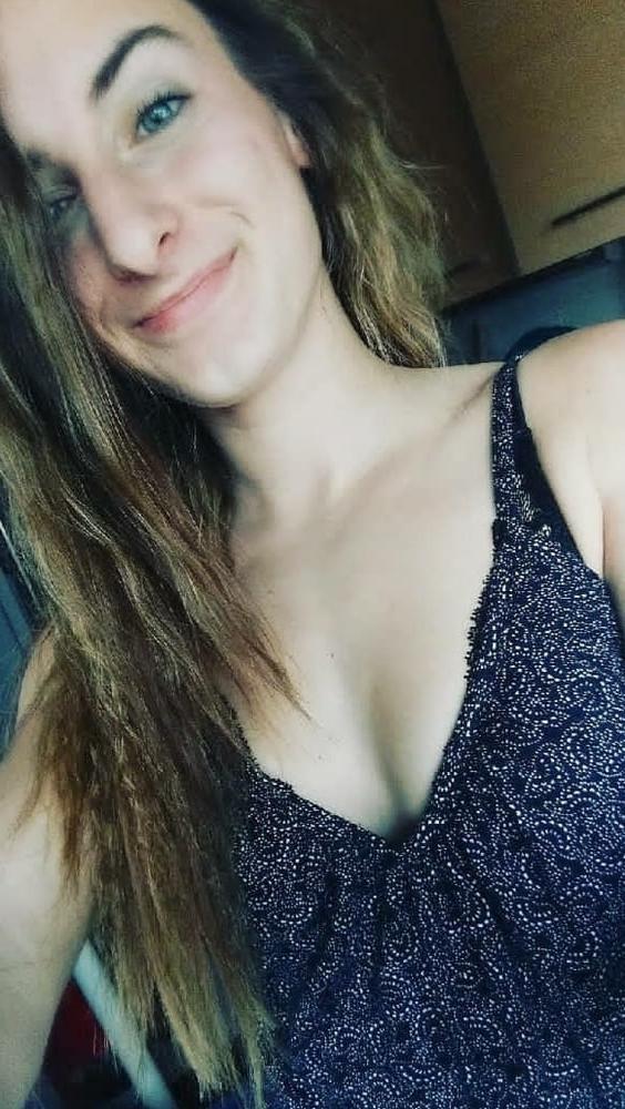 10P CUTE GIRL