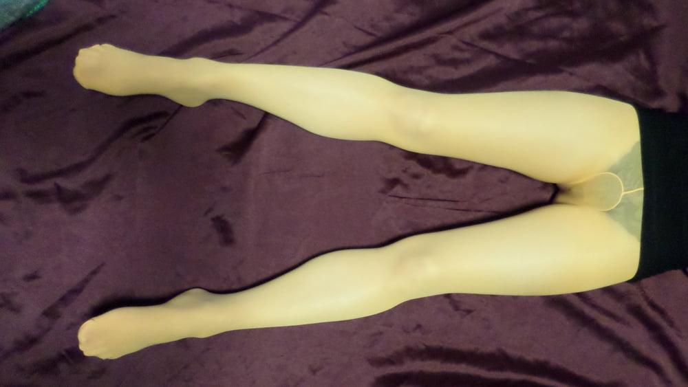 25P My different tights on my feet