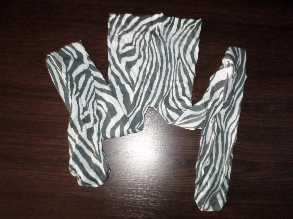 25P My different tights on my feet