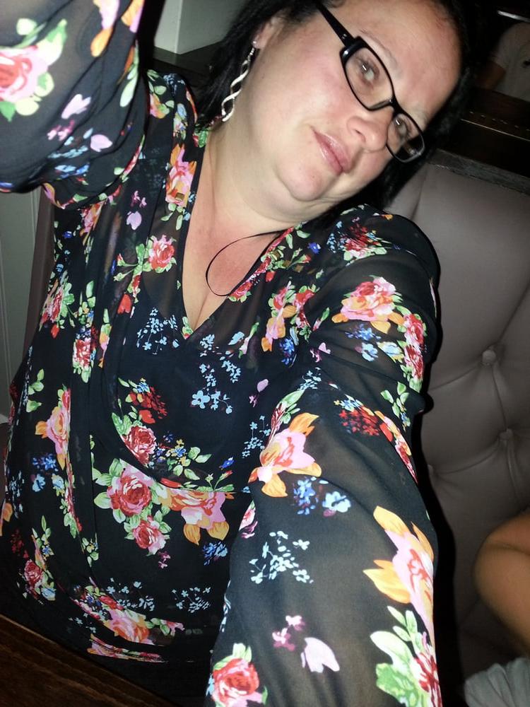 25P 5. UK chubby poses for the net, Kate