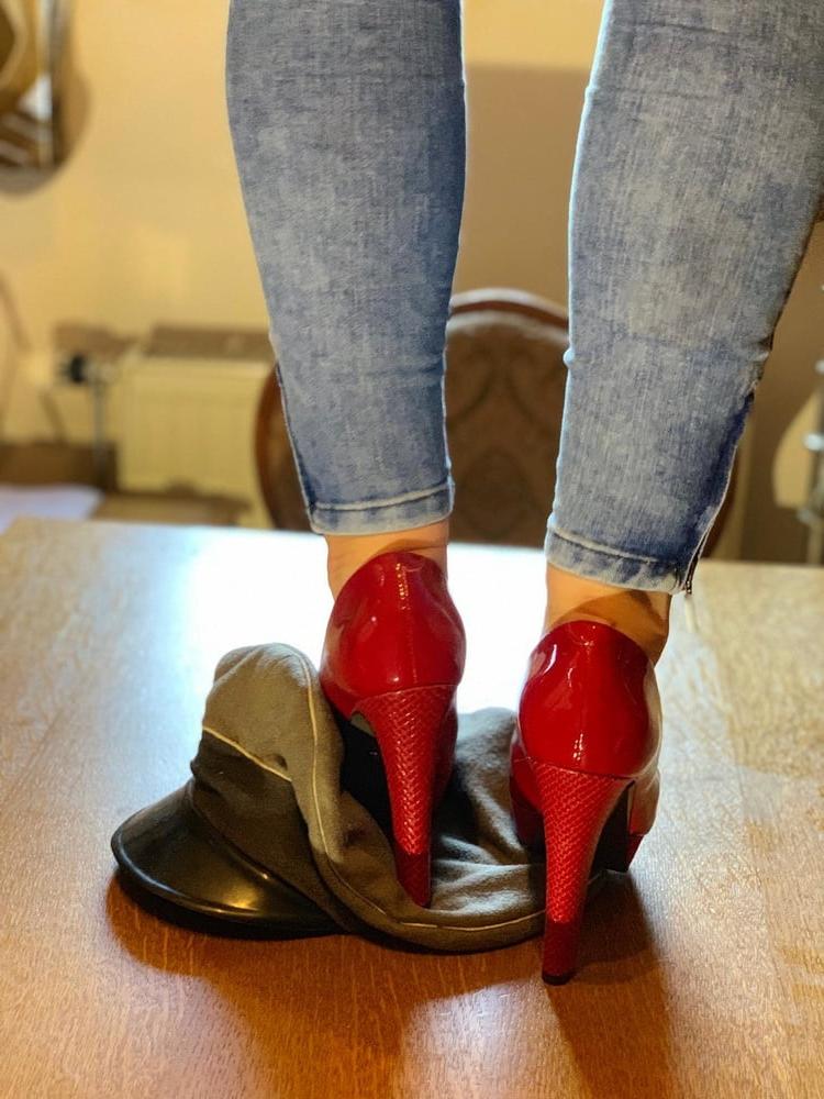 25P Sexy Feet and Old uniform
