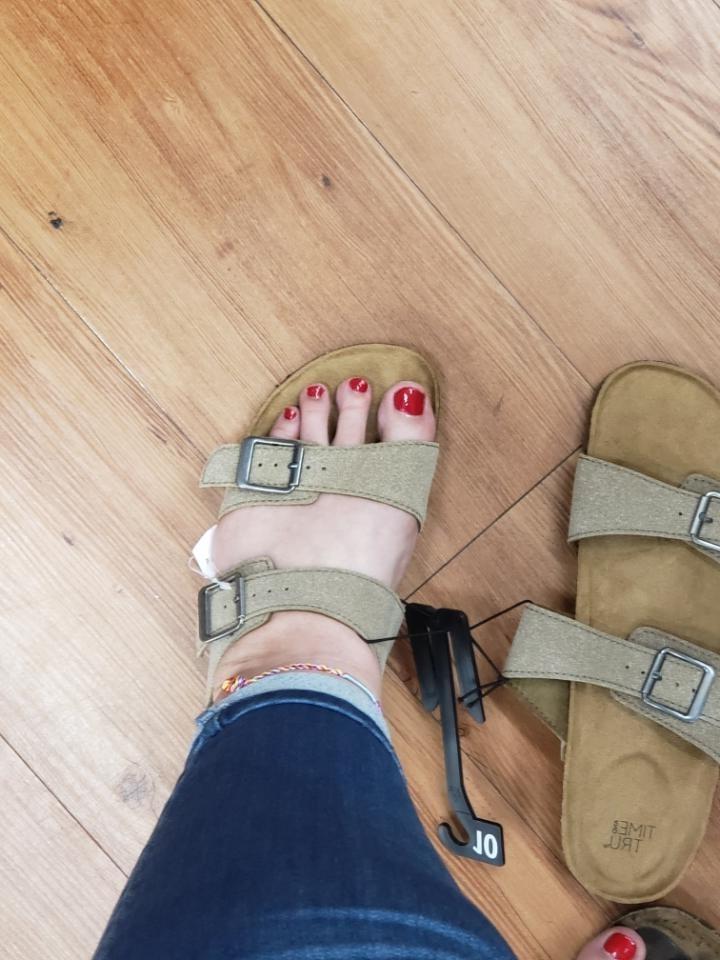16P SEX FEET