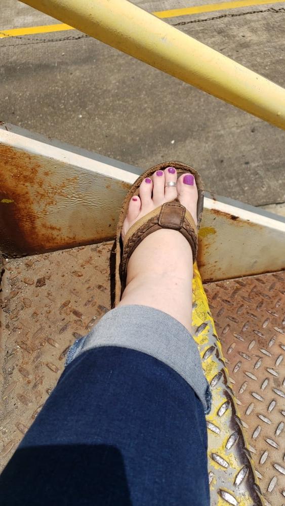 16P SEX FEET