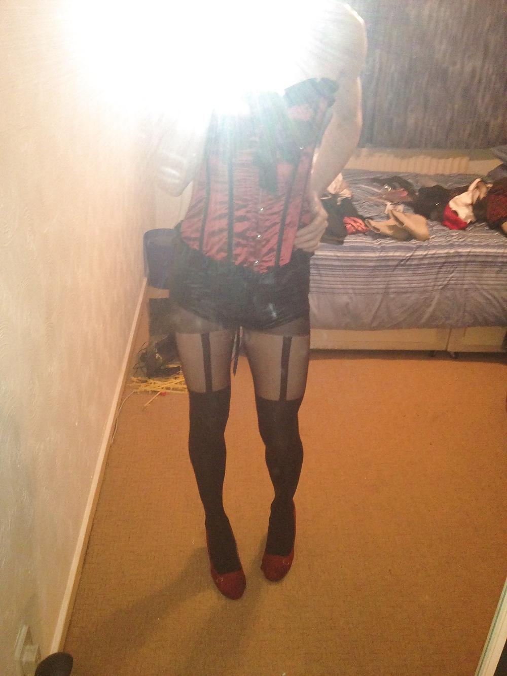12P Some new tights - Time to play!