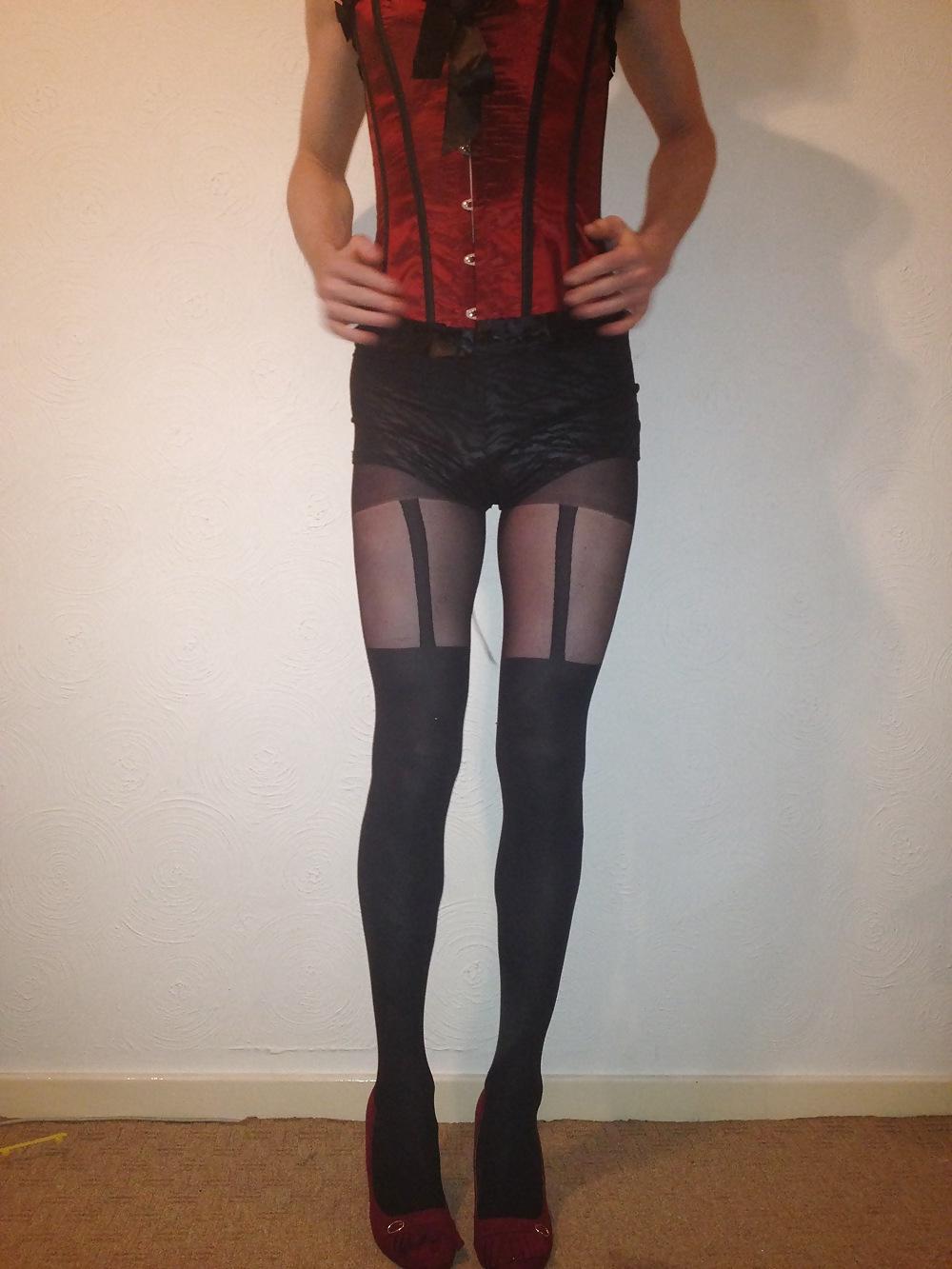 12P Some new tights - Time to play!