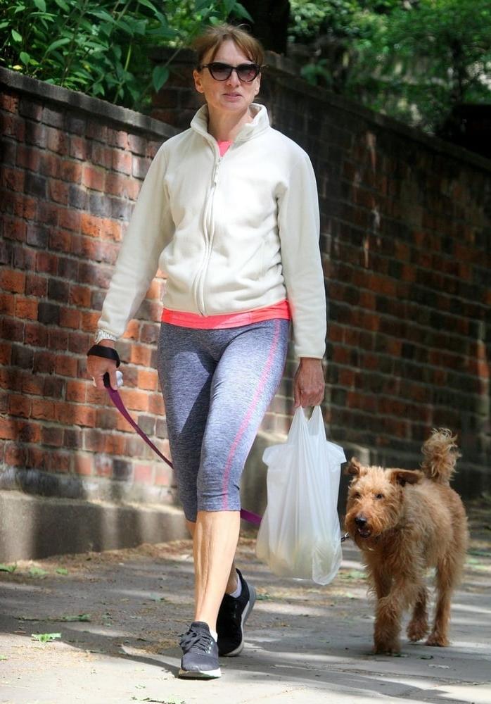 25P Fiona Bruce, British Presenter, Celebrity