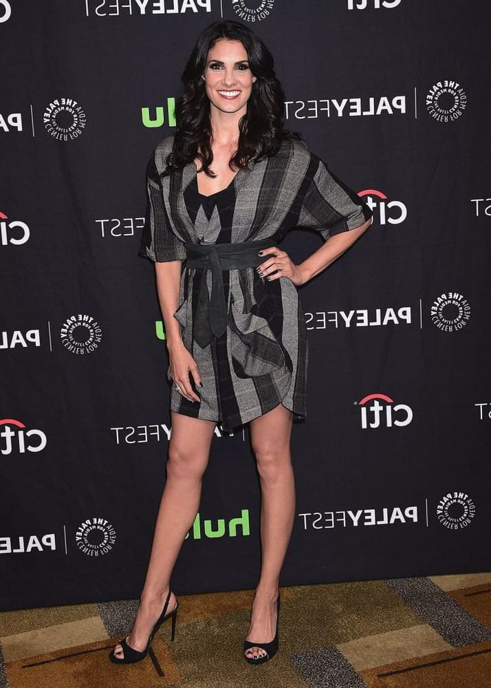 16P Jerk to Daniela Ruah's sexy feet and legs