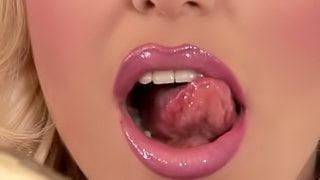 7P Tongue (still)