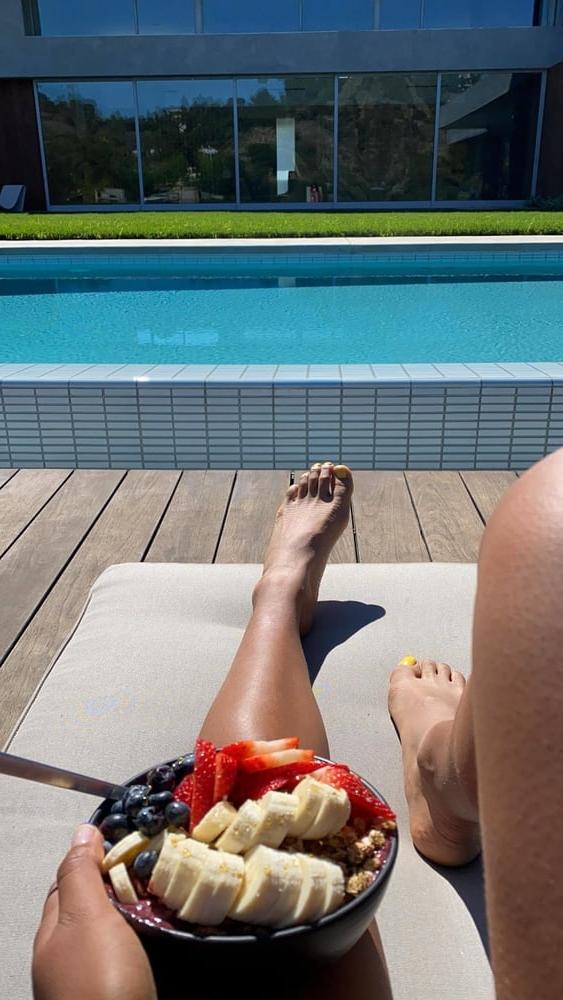 10P Naomi Osaka Delicious Feet