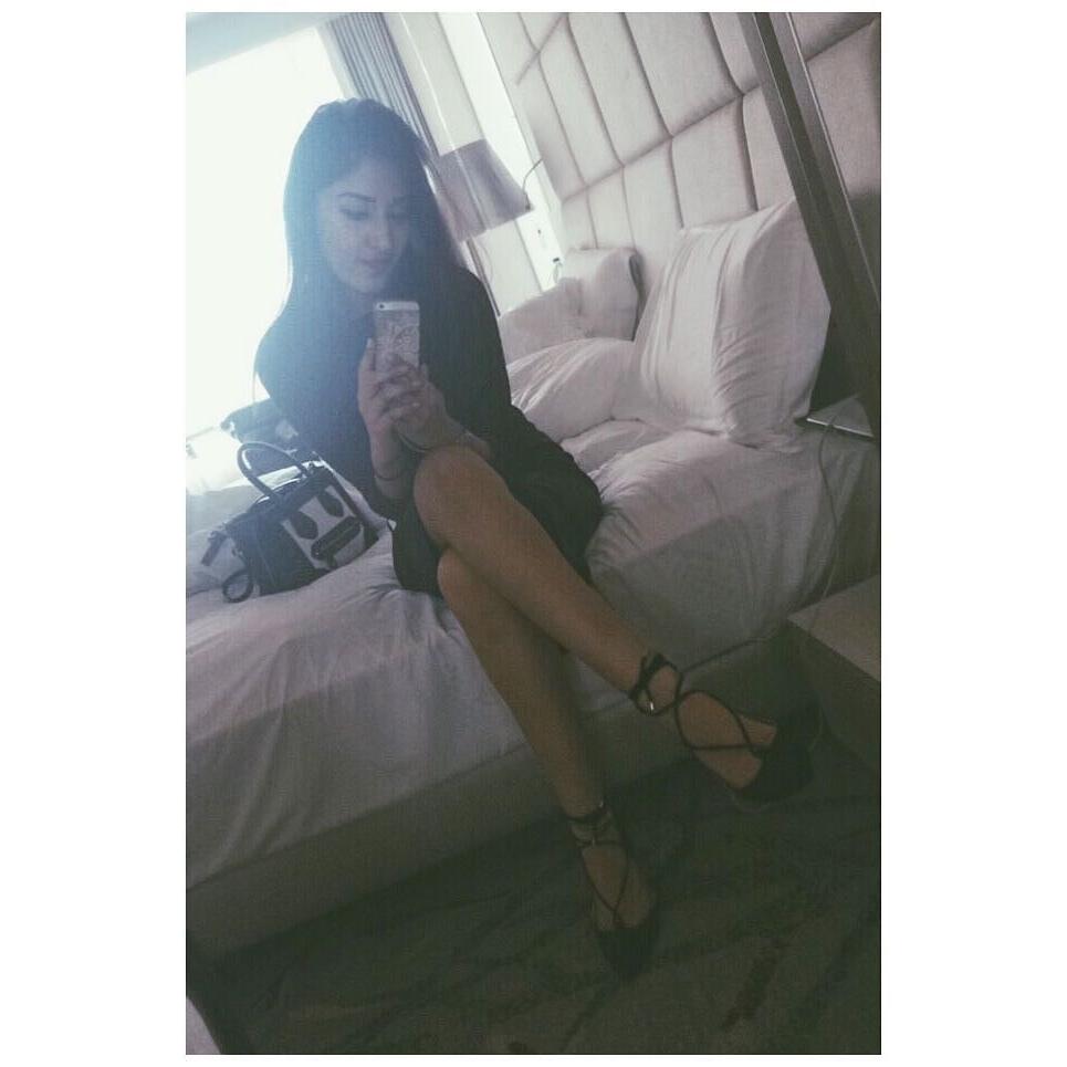 25P Indian Bitch who got nudes?