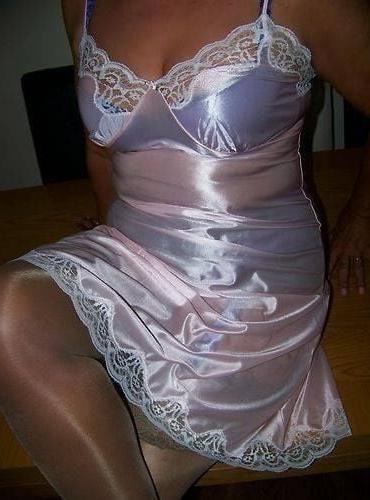 25P Pantyhose and Feet