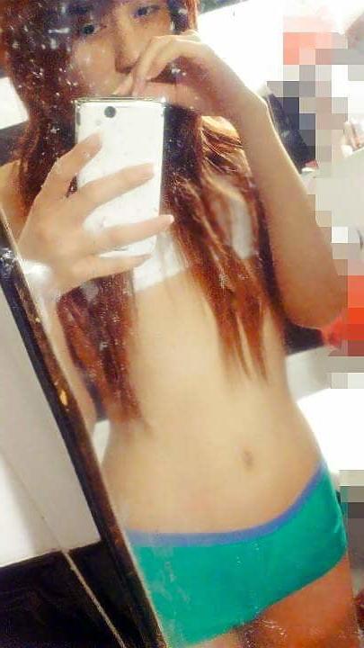 24P Daniela Zavala linda novinha punk