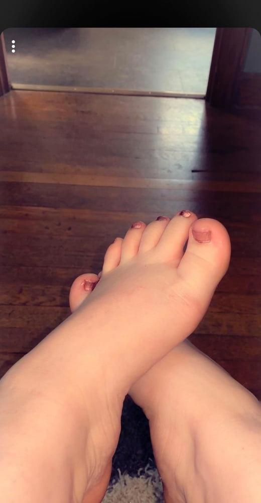 25P Hot Feet #5