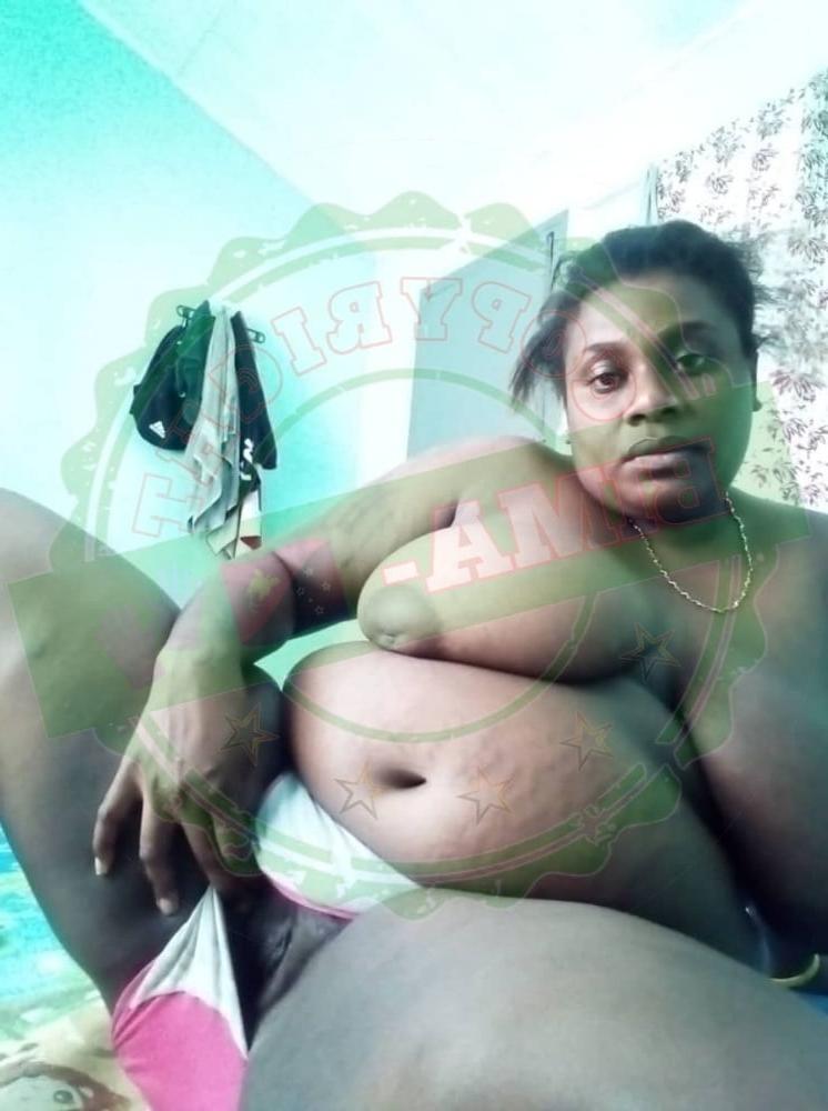25P Chubby mama