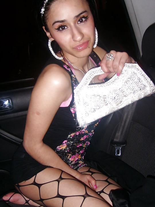 25P Dirty British UK Indian Paki slut 
