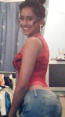 25P Dirty British UK Indian Paki slut 