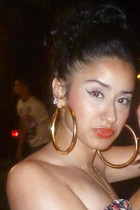 25P Dirty British UK Indian Paki slut 